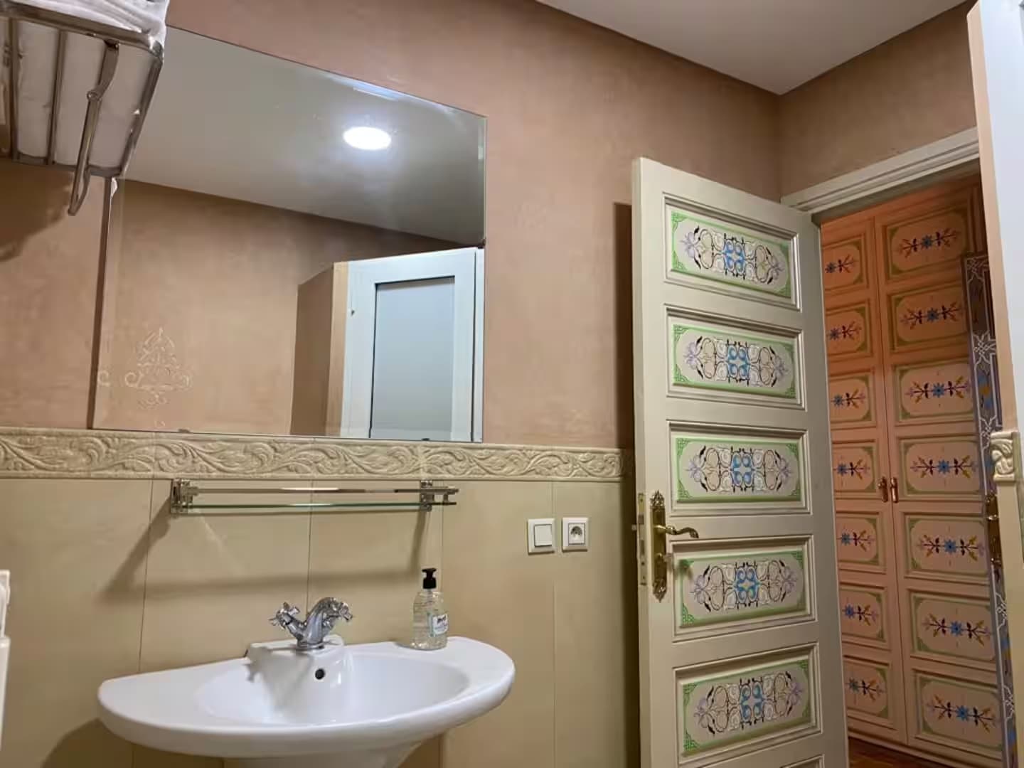 فيلا القراصنة